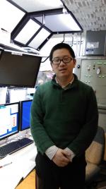 Dongzhou Zhang in the lab